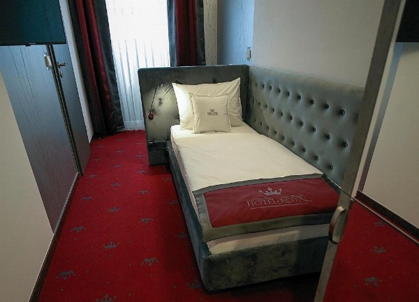 Hotel Royal image 39